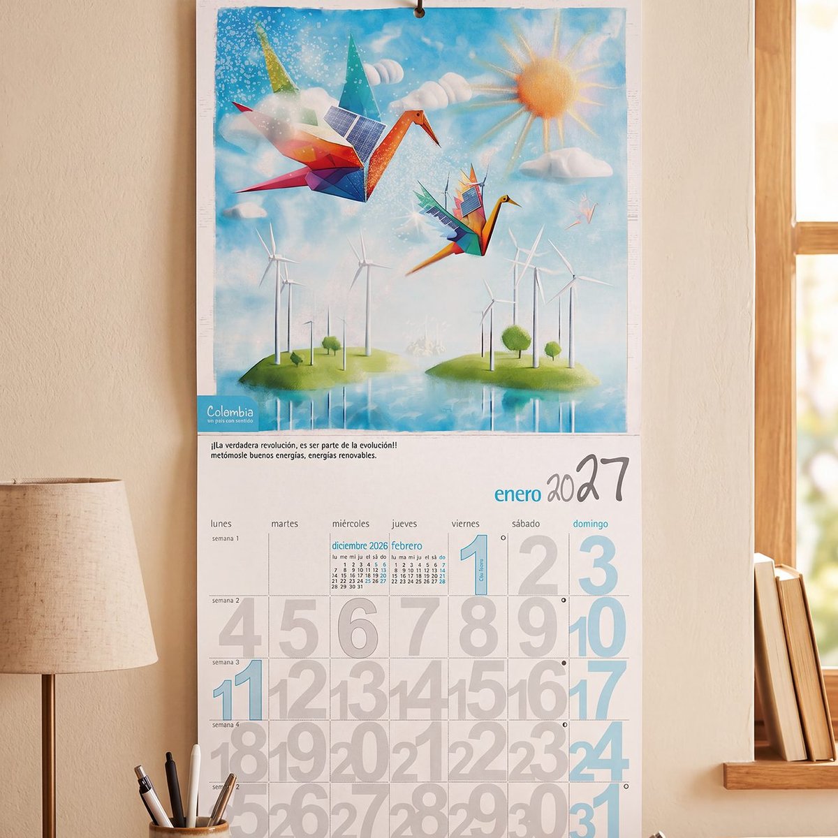 Calendario de Arte 2027 colgado en la pared, abierto en enero